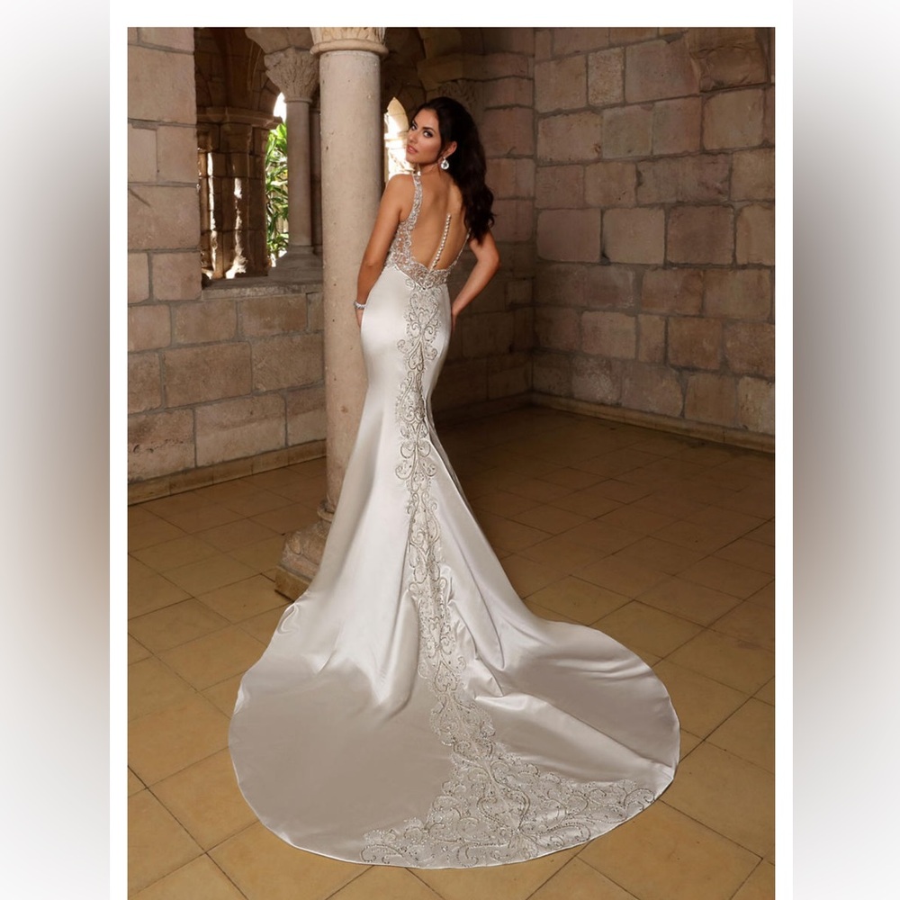 Cristiano Lucci Wedding Dress- Ivory silk